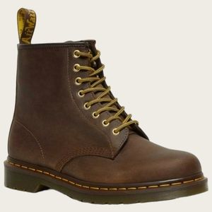 Doc Martens 1460 Crazy Horse Leather Boots Size 9